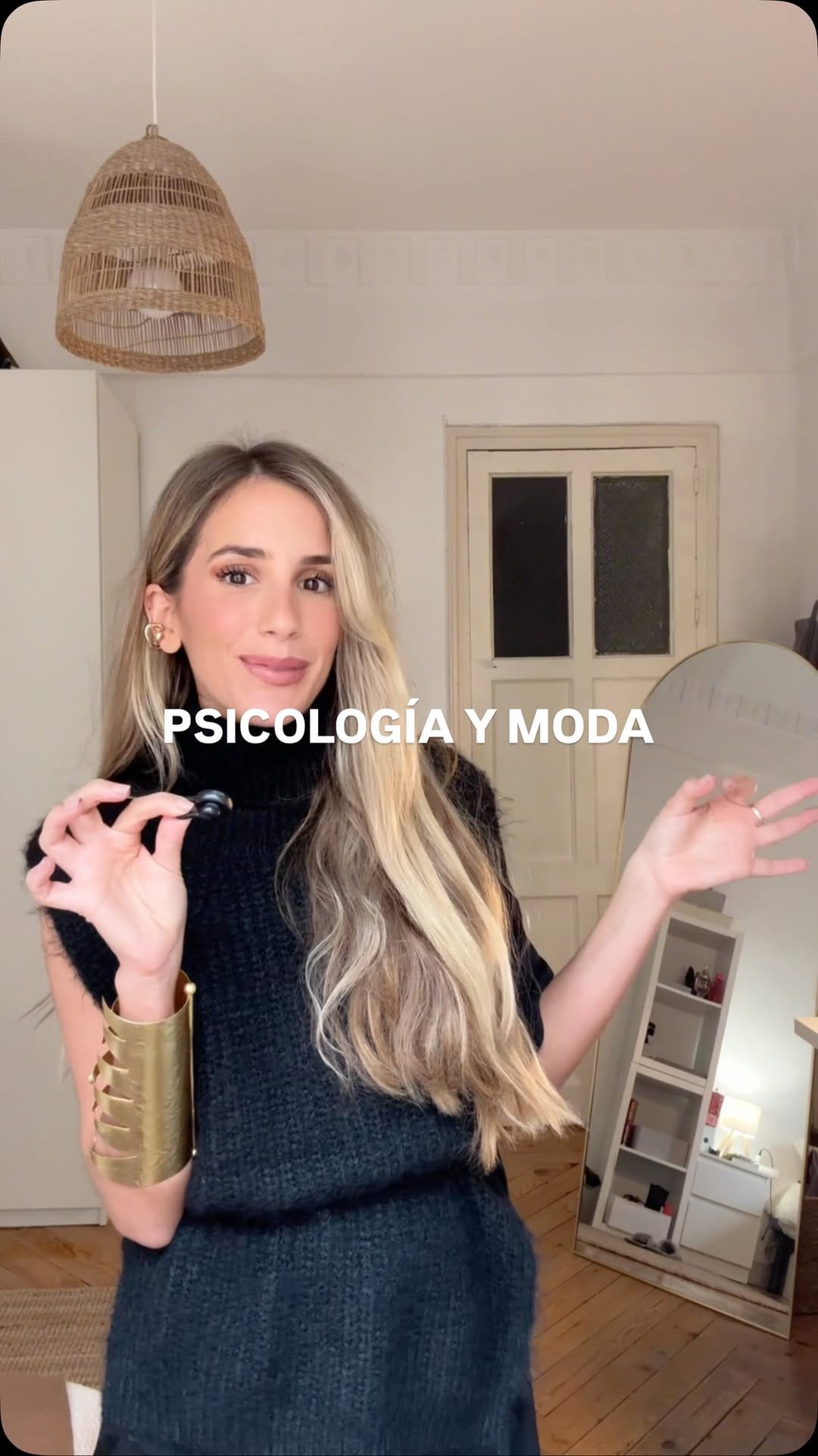 Post 4 by Bea Gonzalez on Instagram (video)