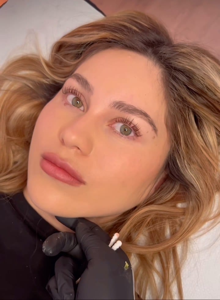 Post 10 by Ruth | Microblading✨Lash Lifting✨Laminado de cejas on Instagram (video)