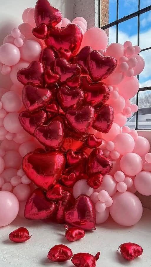 Post 3 by GLOBOS | DECORACION PARA FIESTAS on Instagram (video)