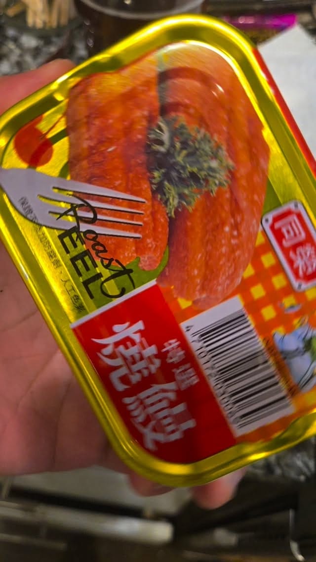 Post 5 by vo nhi on Instagram (video)