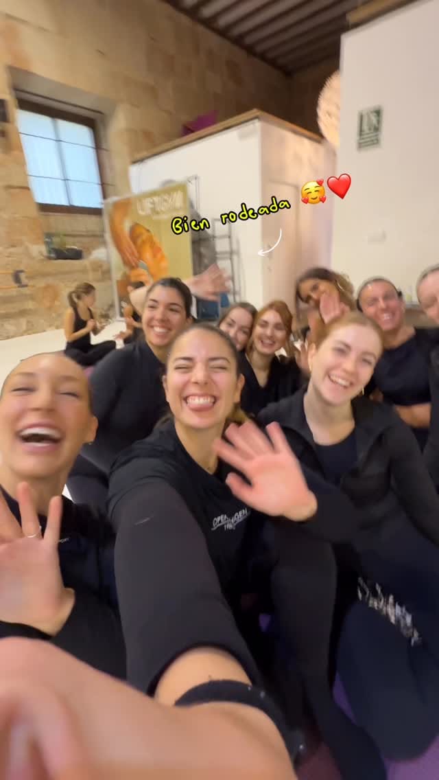 Post 5 by Alegrame la Vida on Instagram (video)