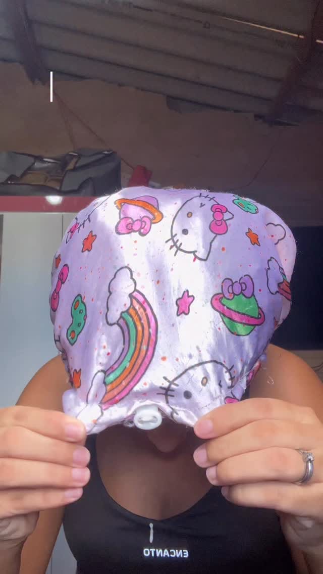 Post 6 by Rayssa vitoria on Instagram (video)