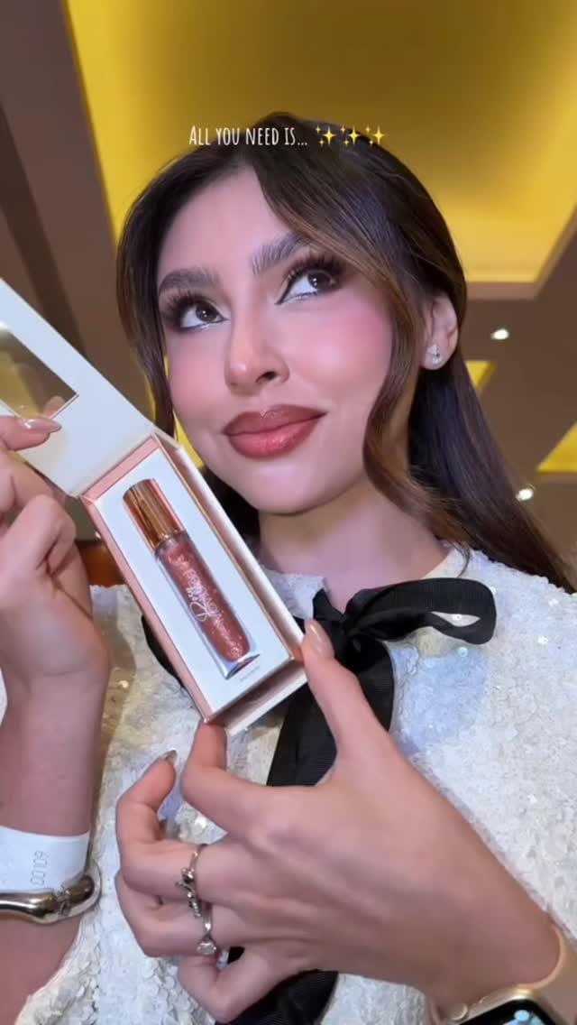 Post 8 by ISZA Maquillaje y skincare en León on Instagram (video)