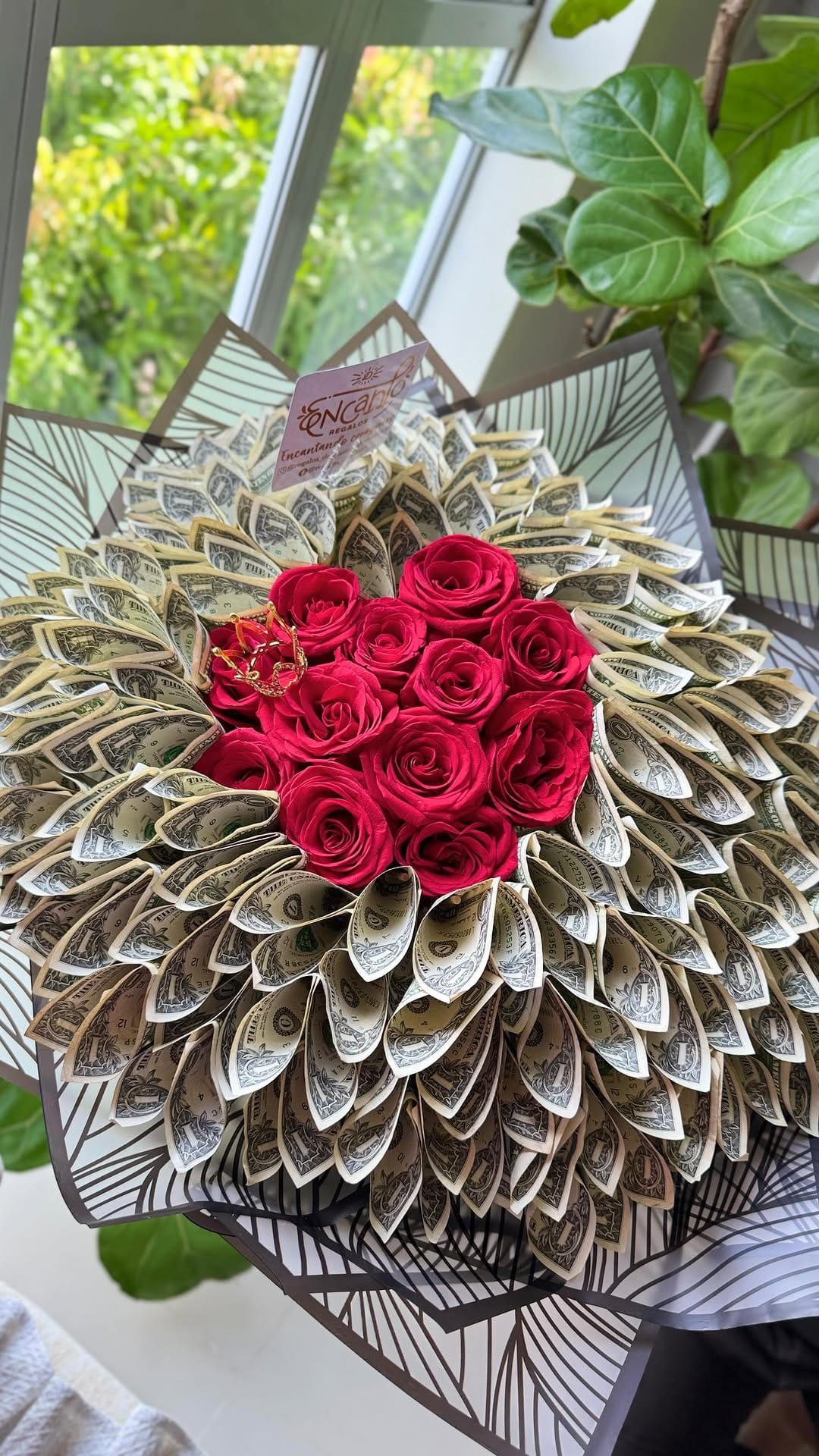 Post 4 by REGALOS DENCANTO CARTAGENA on Instagram (video)
