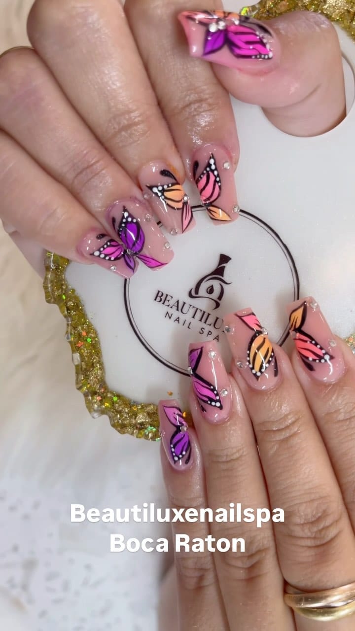 Post 1 by Beautiluxe nail spa on Instagram (video)