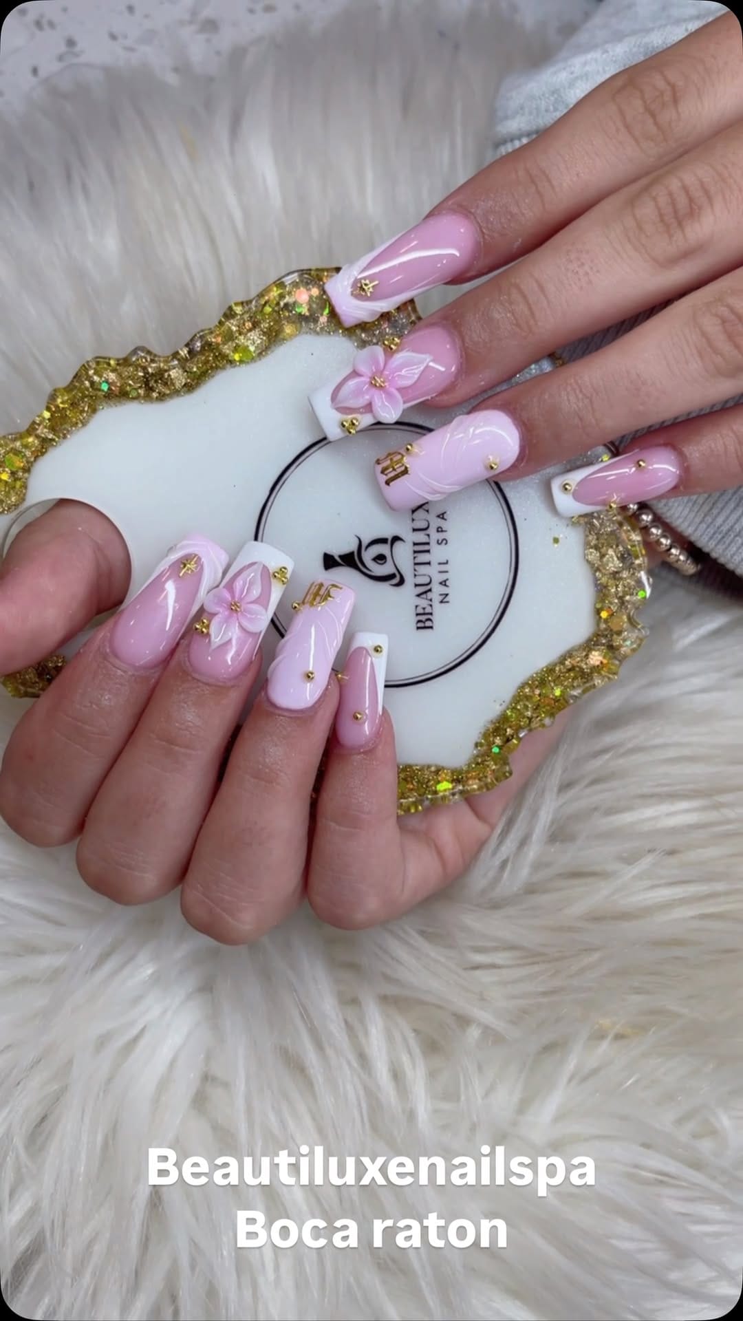 Post 6 by Beautiluxe nail spa on Instagram (video)