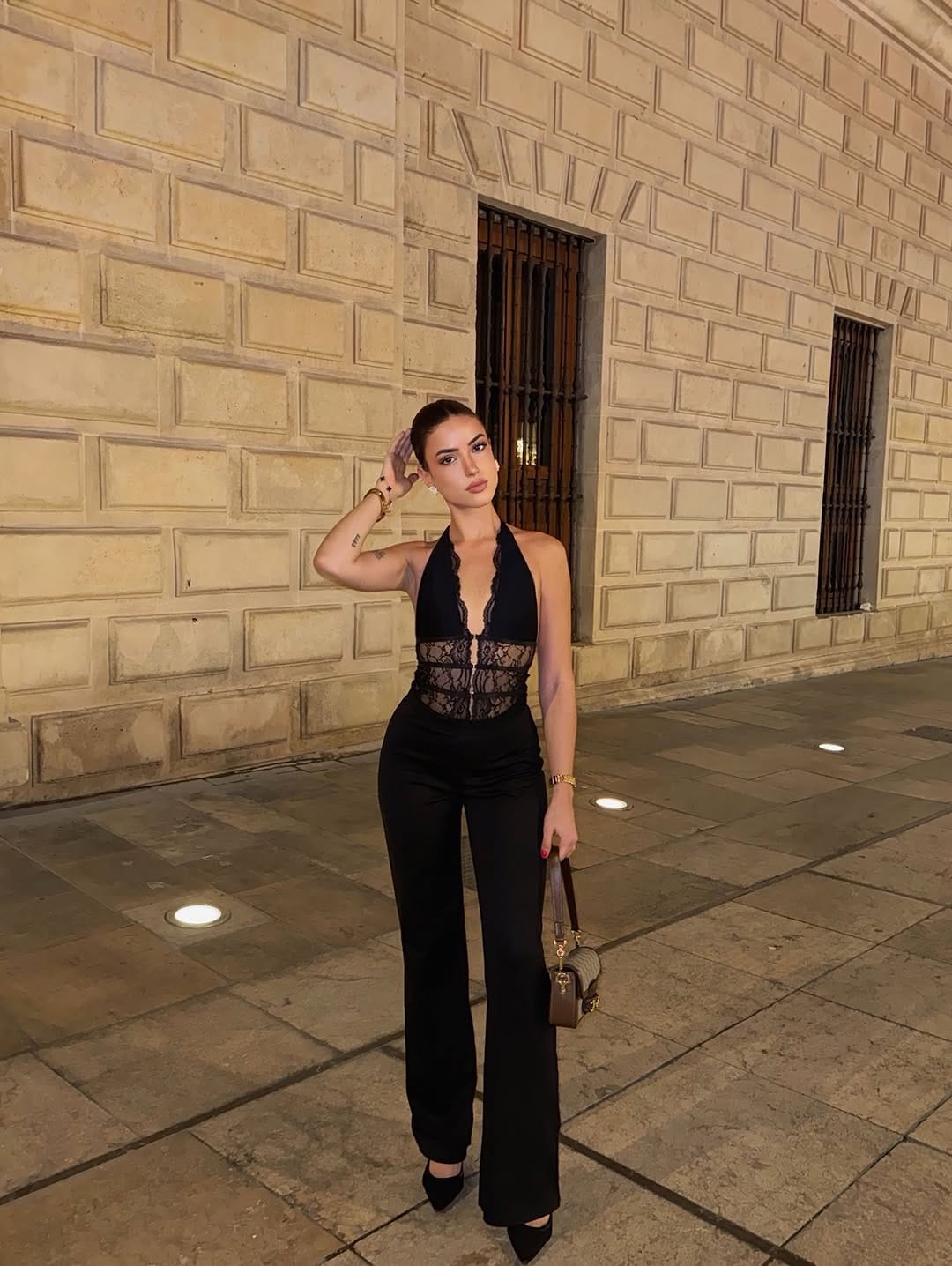 Post 9 by lola on Instagram (carousel)