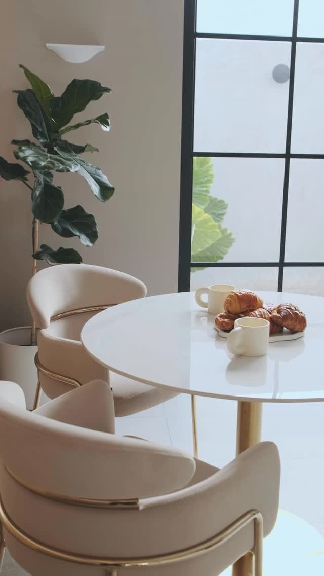 Post 8 by BRÜM on Instagram (video)