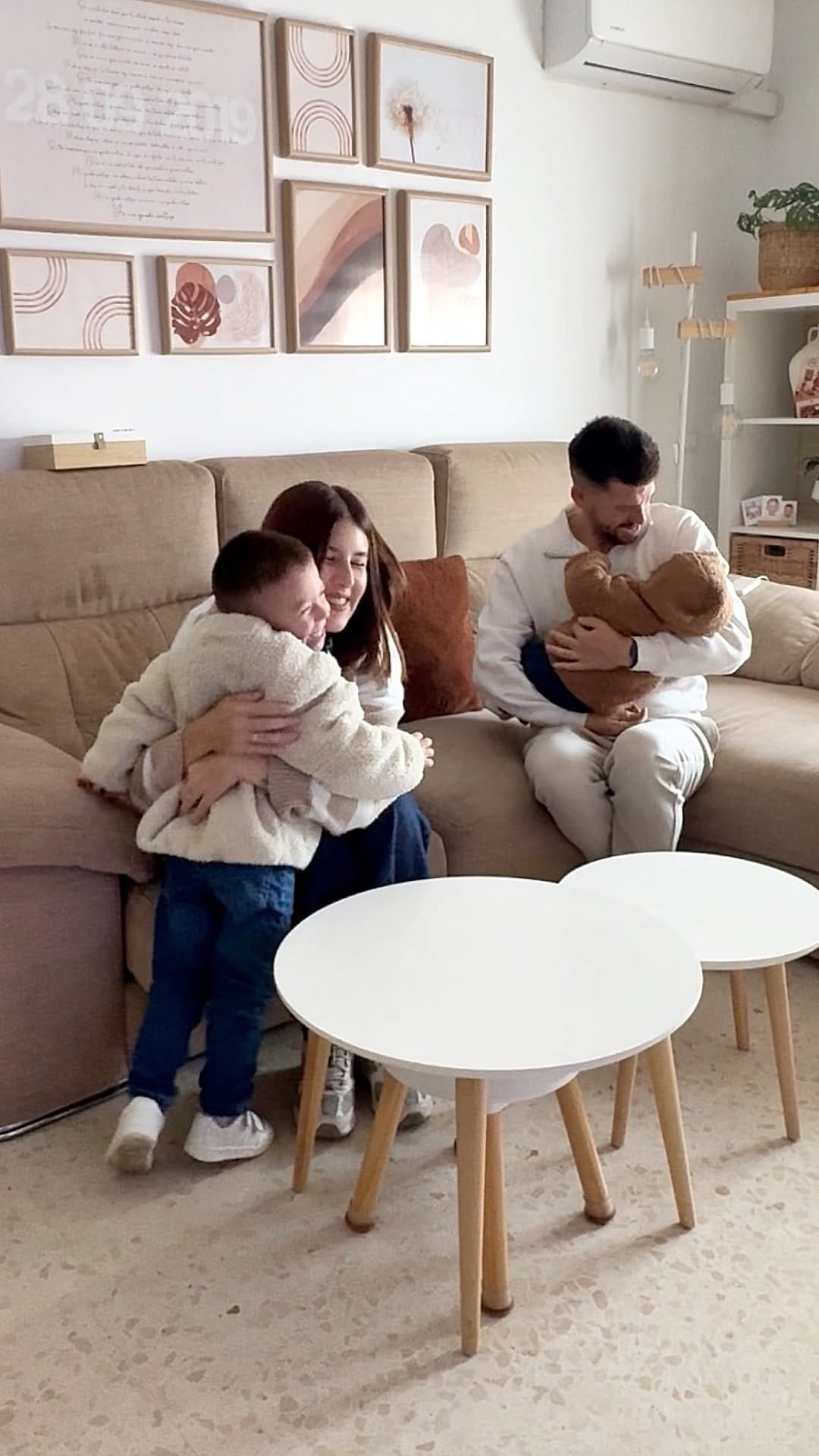 Post 6 by Ana y Javi | Homethedeco on Instagram (video)