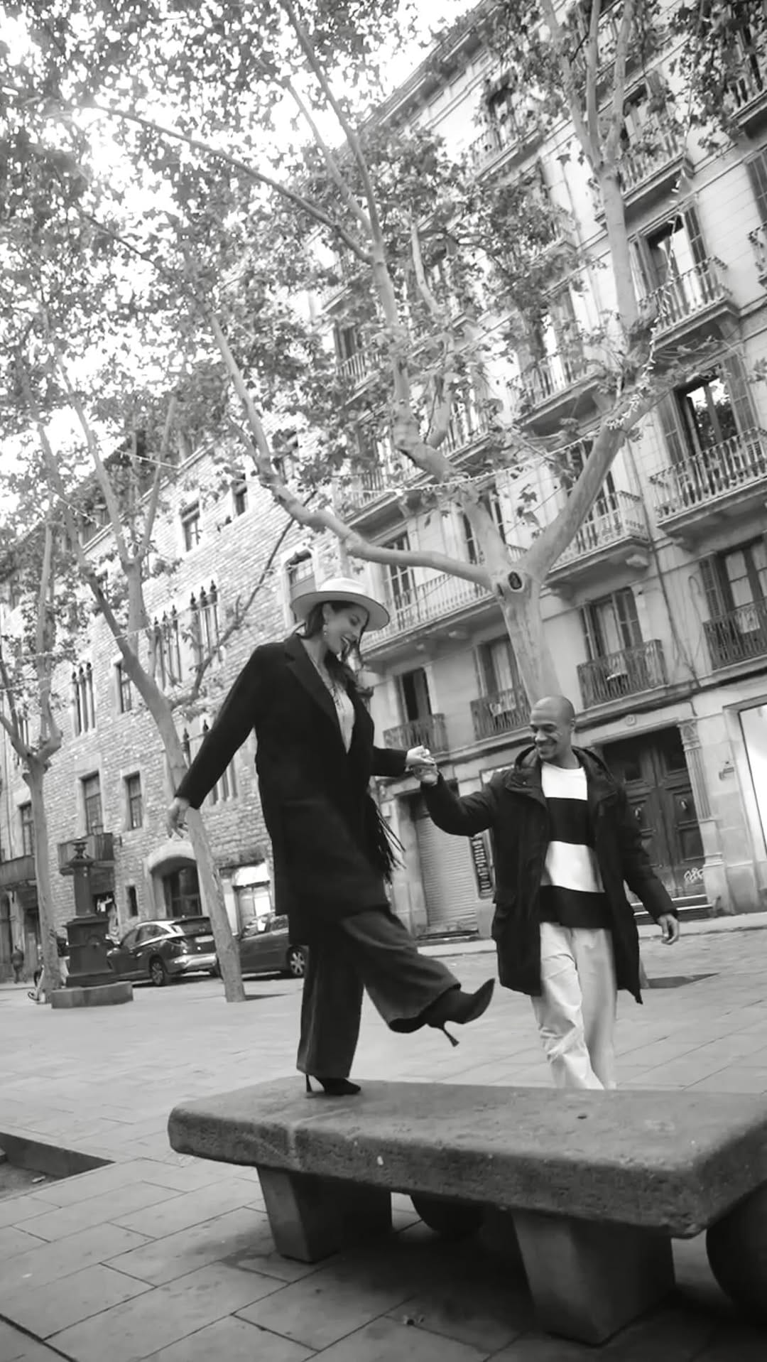 Post 8 by Roger Riera on Instagram (video)