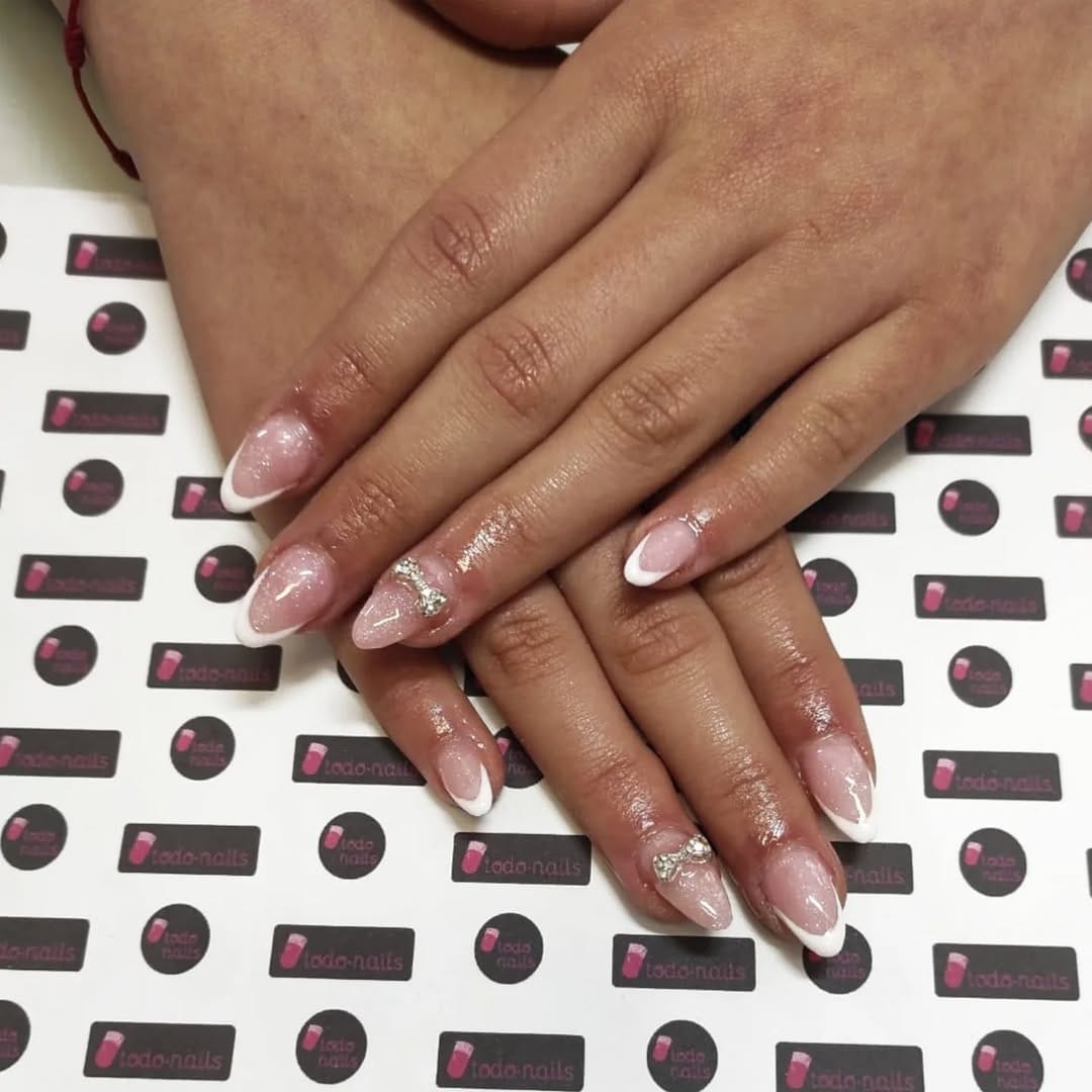 Post 5 by todo-nails on Instagram (image)