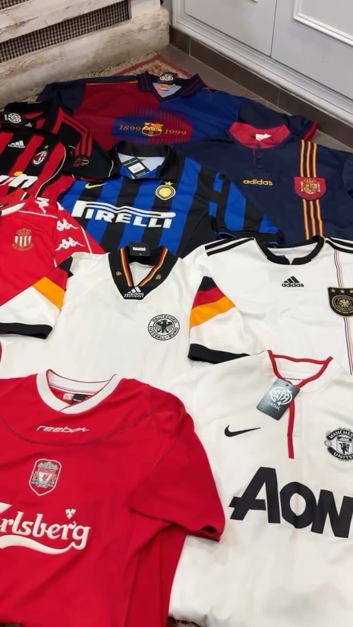Post 8 by ESPAI VINTAGE on Instagram (video)