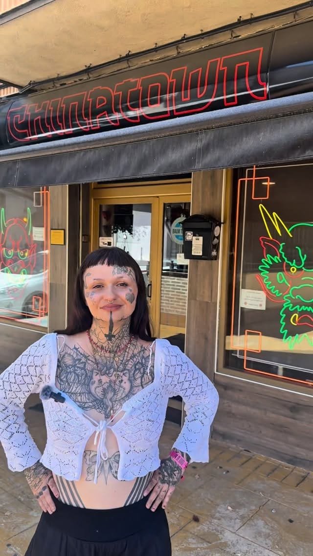Post 8 by CHINATOWN TATTOO on Instagram (video)