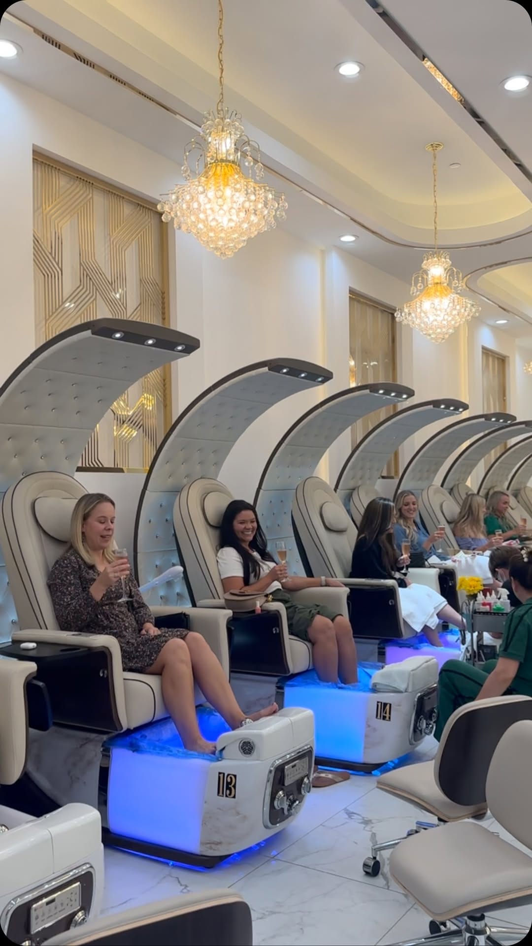 Post 9 by Sugar Polish Nail Bar Crossville on Instagram (video)