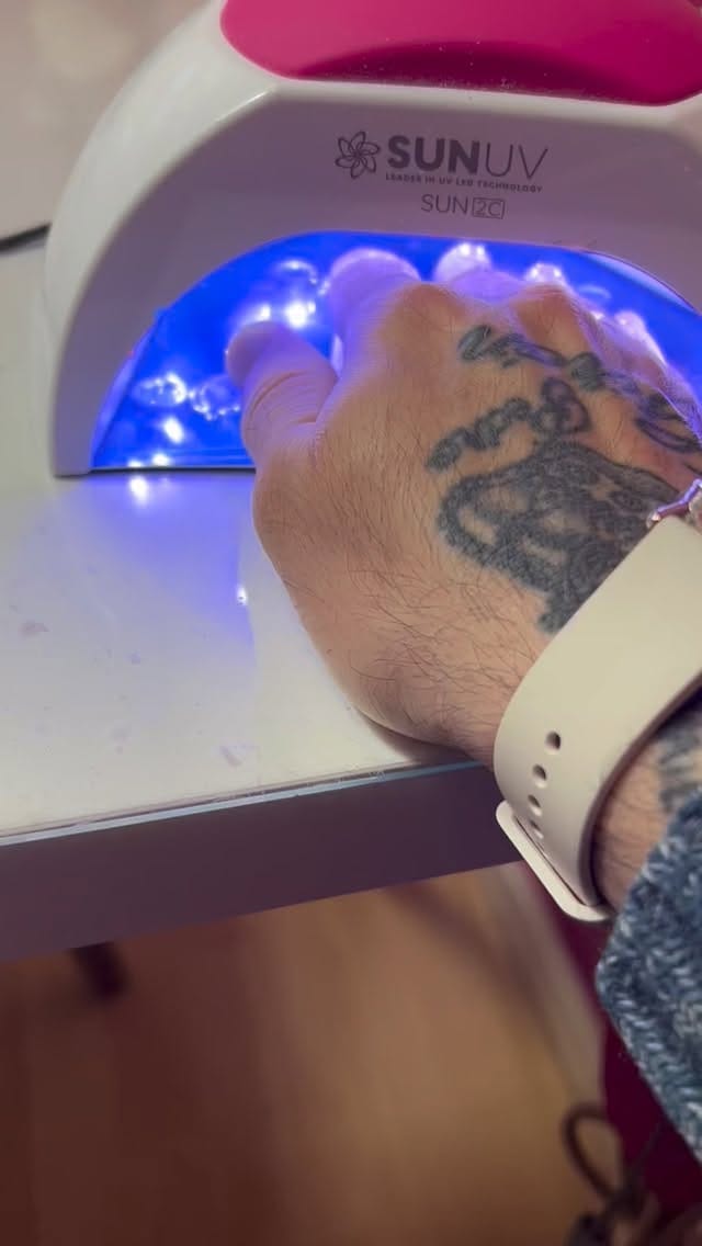 Post 4 by Deasynails on Instagram (video)