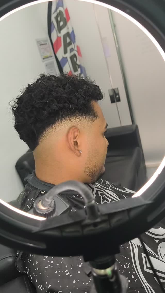 Post 2 by WiIl Rodriguez on Instagram (video)