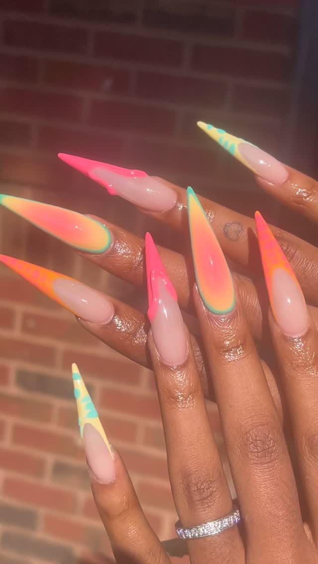 Post 7 by Raleigh Nail Tech on Instagram (video)