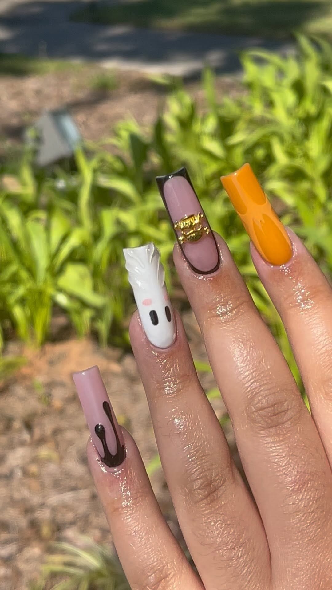 Post 9 by Raleigh Nail Tech on Instagram (video)