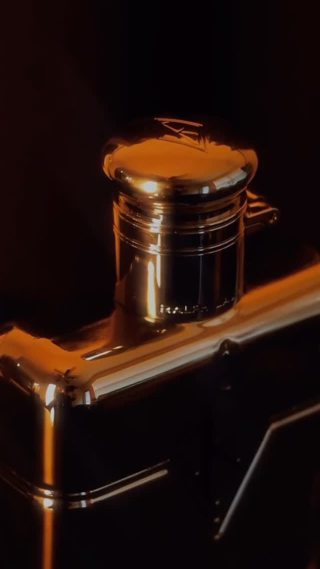 Post 4 by Fran Abad on Instagram (video)