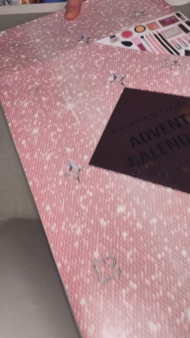 Post 9 by Eva Rovira on Instagram (video)