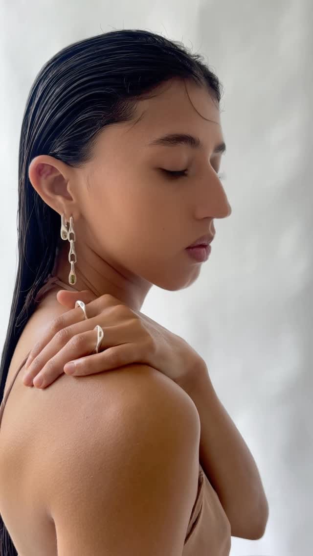 Post 4 by AVEC on Instagram (video)