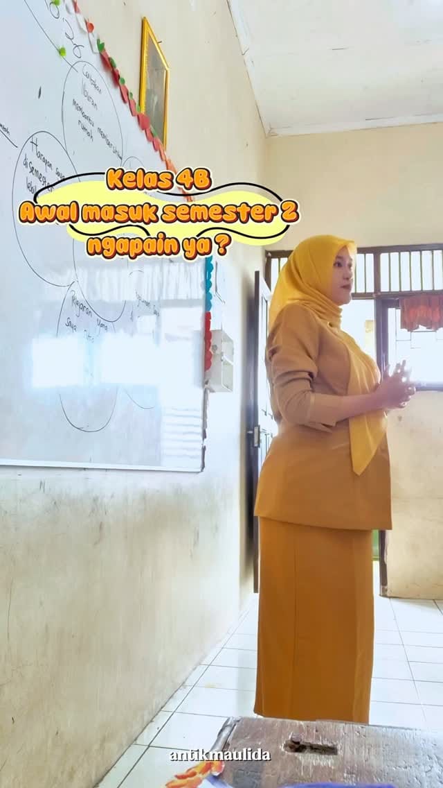 Post 4 by AntikMaulida on Instagram (video)
