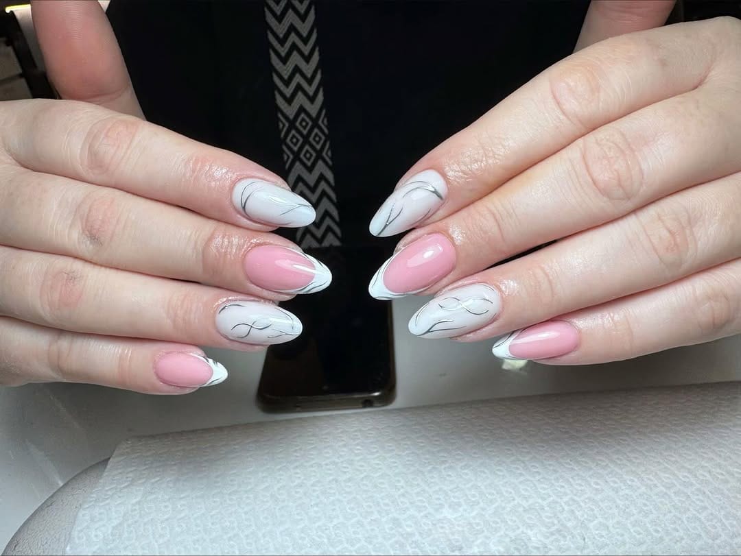 Post 5 by Guapa Nails Girona on Instagram (image)