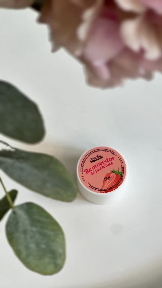 Post 9 by Material Lashes Pestanas on Instagram (video)