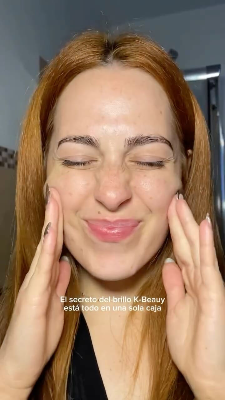 Post 9 by Ariadna Espada | Makeup Artist, Content Creator on Instagram (video)