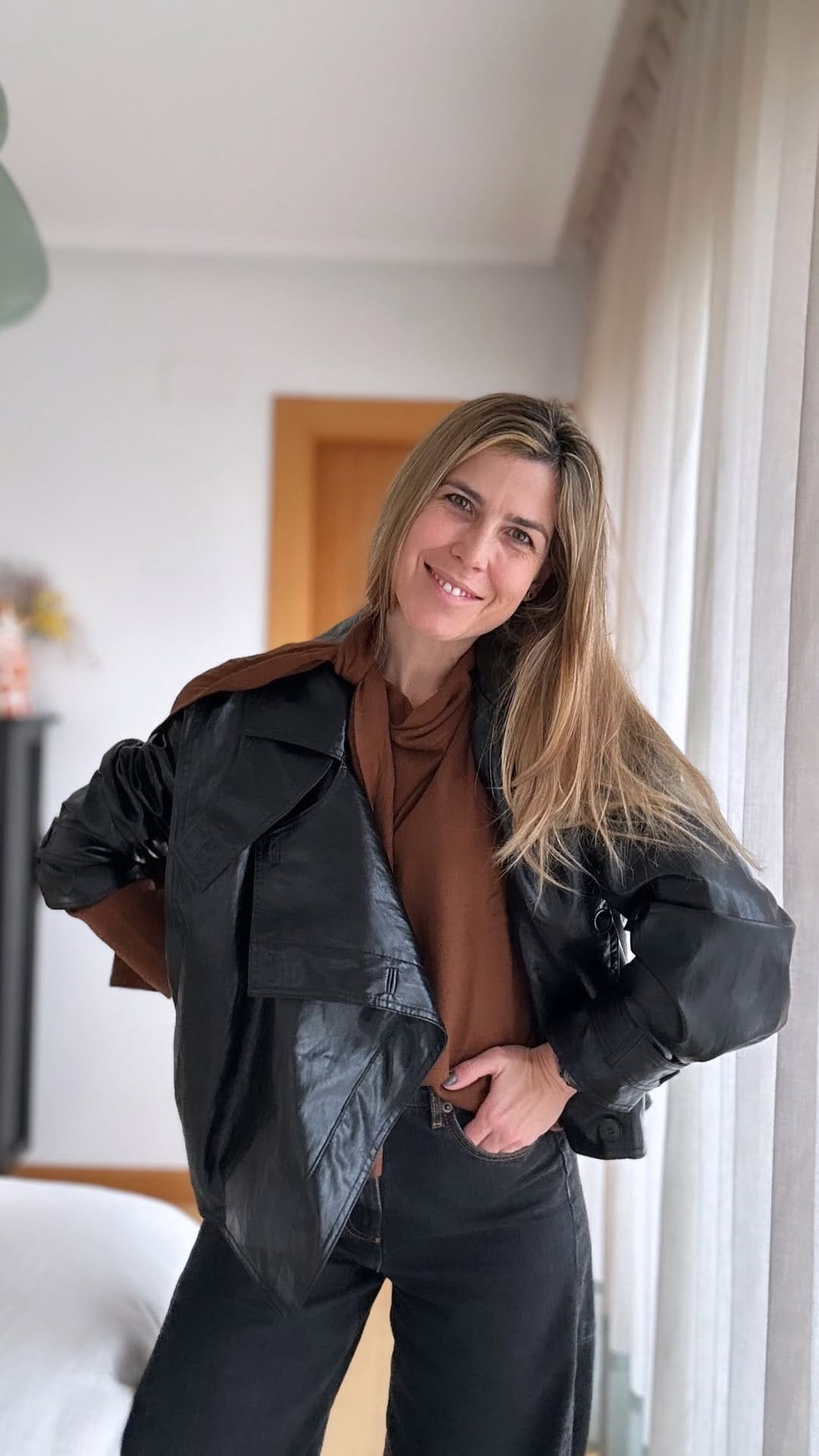 Post 1 by Eva on Instagram (video)