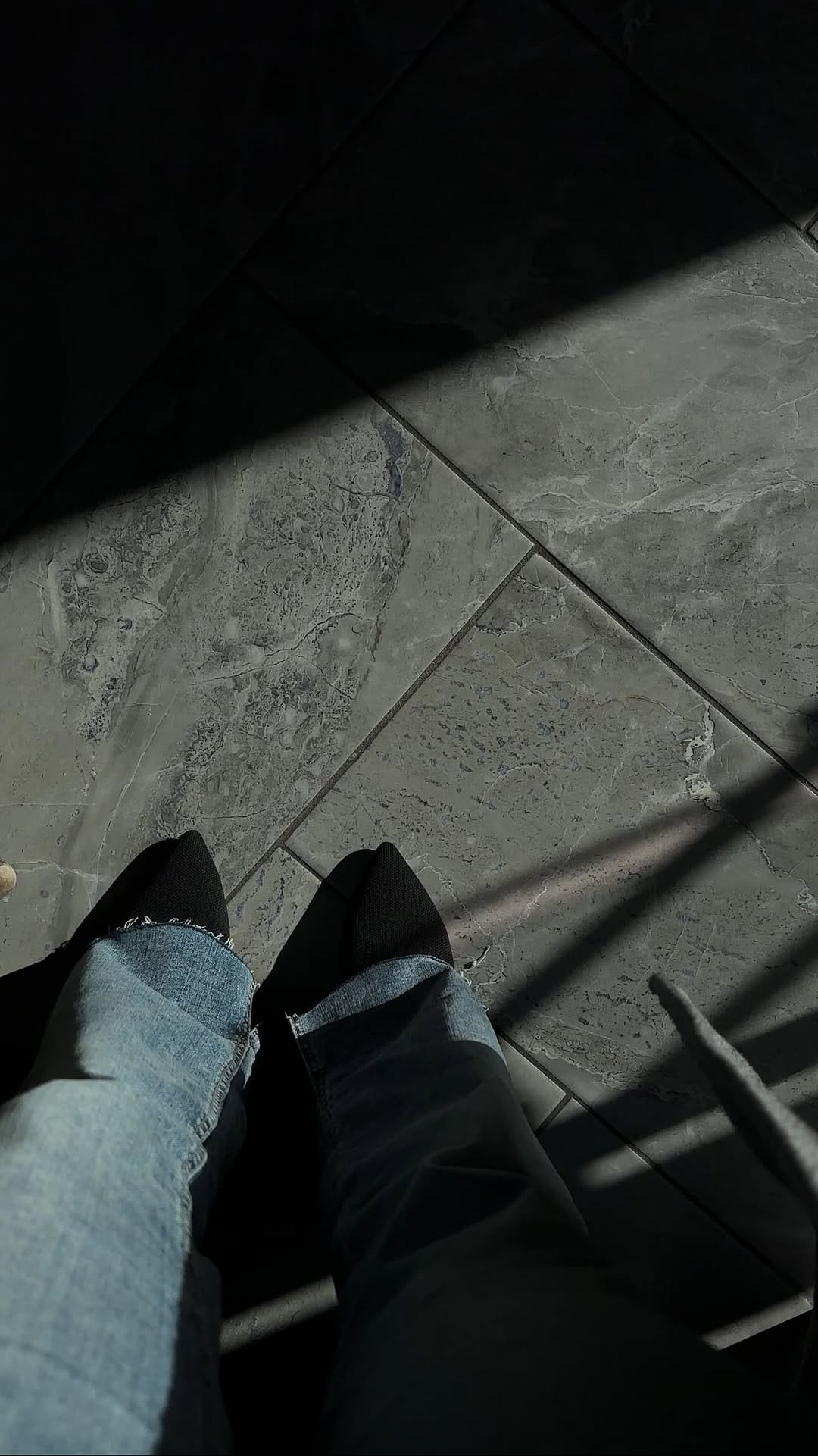 Post 2 by Alondra Mozqueda on Instagram (video)