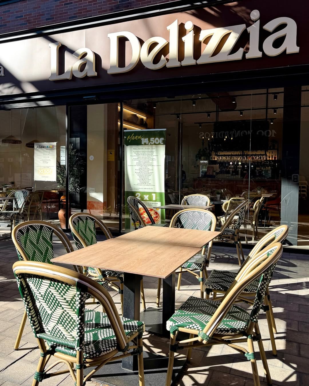Post 4 by La Torre Outlet Zaragoza on Instagram (image)