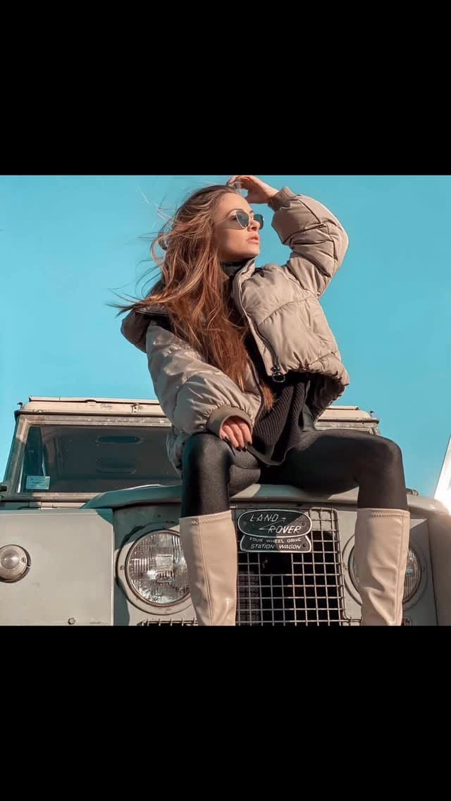 Post 1 by Bespoke Series Landrover on Instagram (video)