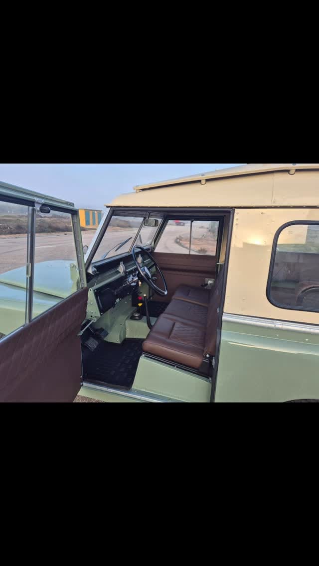 Post 3 by Bespoke Series Landrover on Instagram (video)
