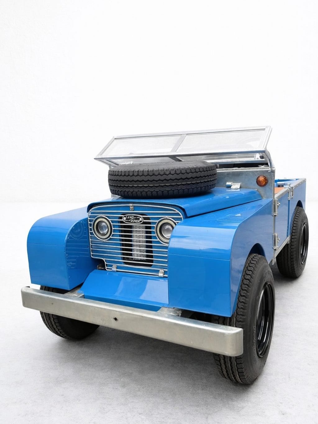 Post 2 by Bespoke Series Landrover on Instagram (carousel)