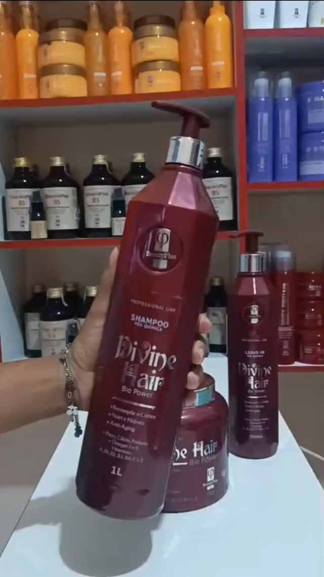 Post 4 by Trís Cosméticos on Instagram (video)