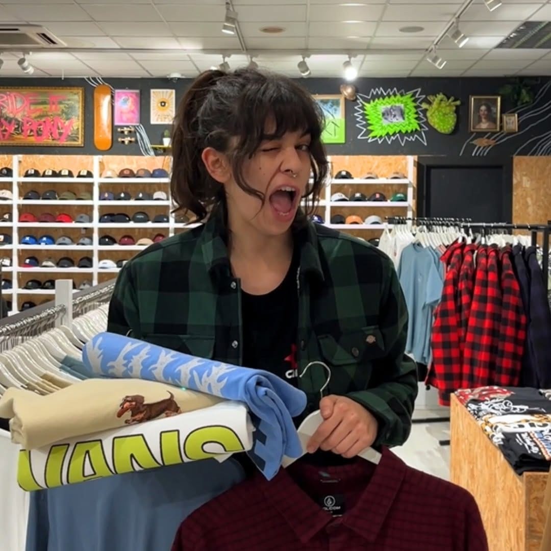 Post 3 by Cachet Shop | Tienda de ropa streetwear on Instagram (video)