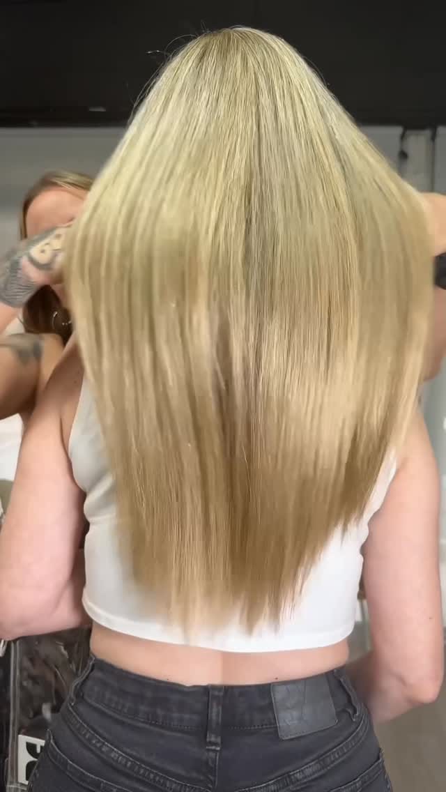 Post 9 by Sheila Macias | Experta en color y mechas on Instagram (video)