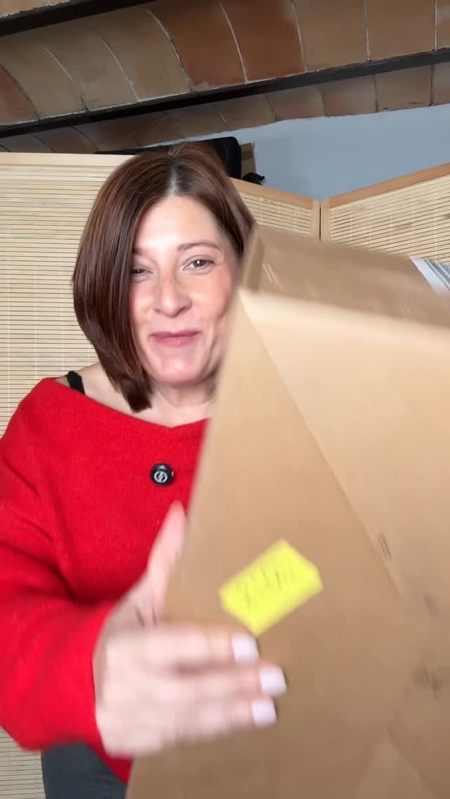 Post 5 by ✨Julia Avalos on Instagram (video)