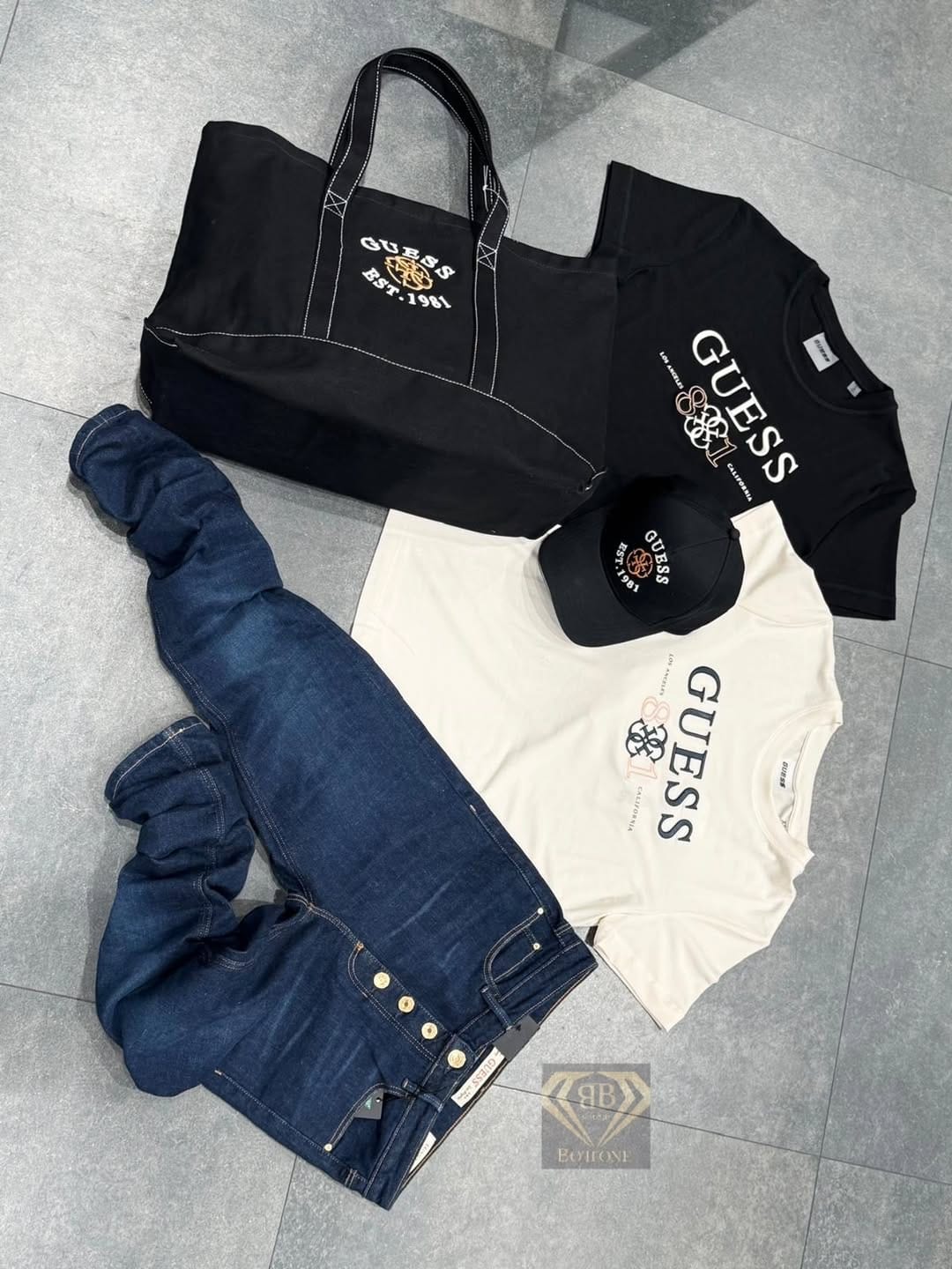Post 5 by Bottone.mybrand on Instagram (carousel)