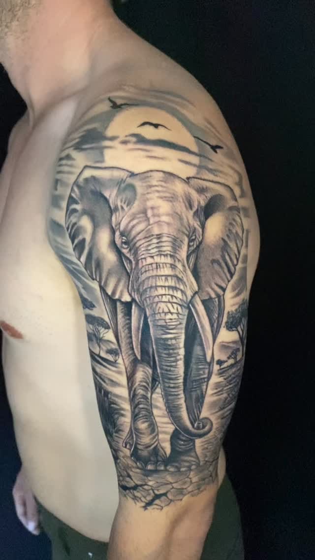 Post 8 by MAL FARIO Estudio Tattoo Getafe on Instagram (video)