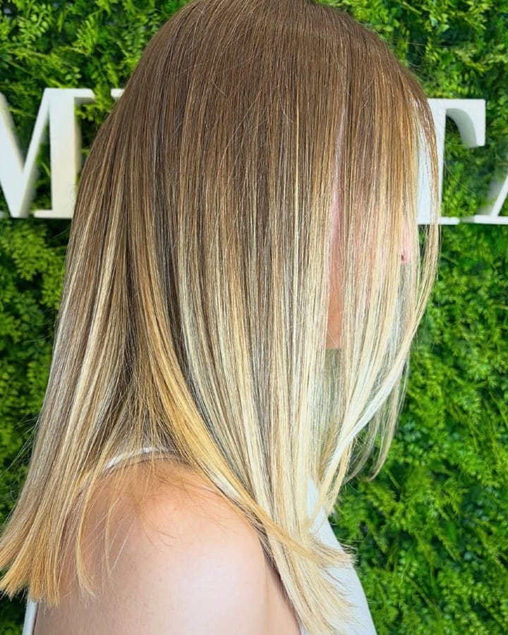 Post 8 by Peluquerías en Madrid - MENTA BEAUTY on Instagram (carousel)
