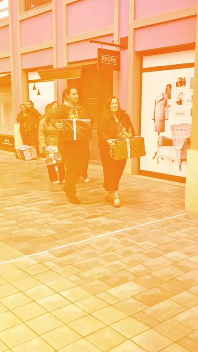 Post 9 by La Noria Outlet Shopping on Instagram (video)