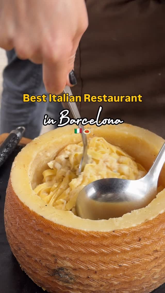 Post 4 by Barcelona Food Hunters on Instagram (video)