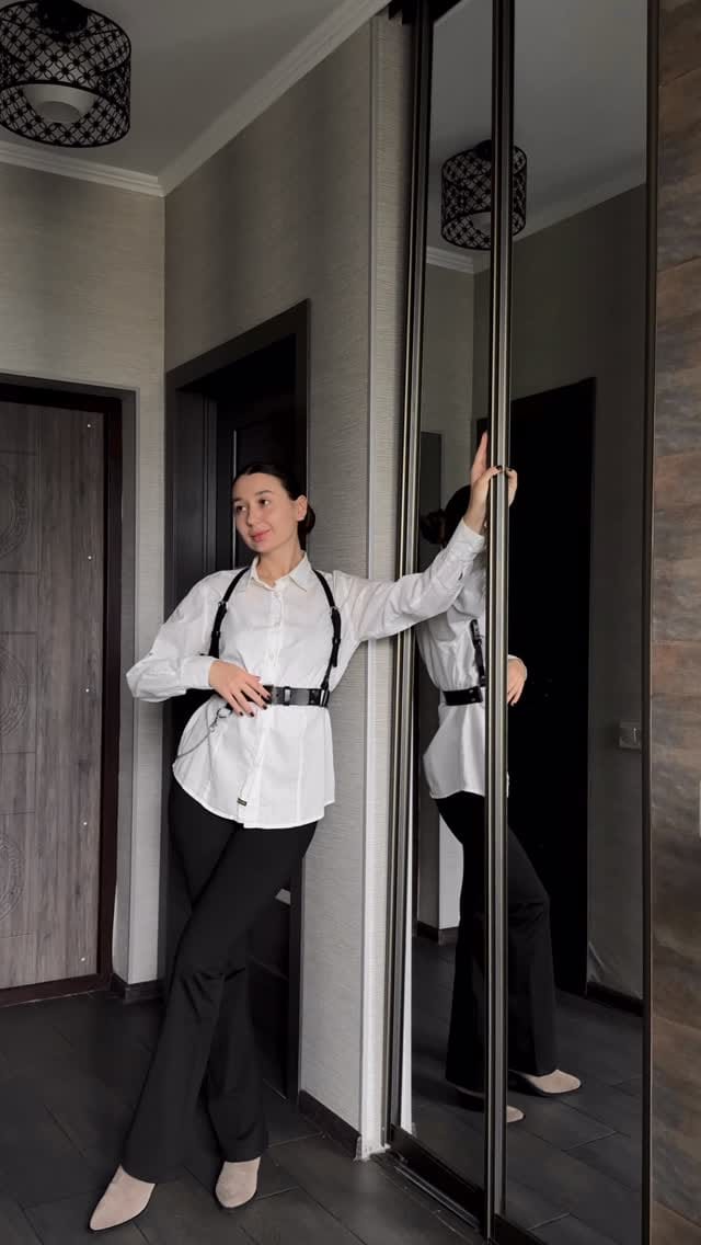 Post 8 by Brunetka Harness | Bold Leatherwear on Instagram (video)