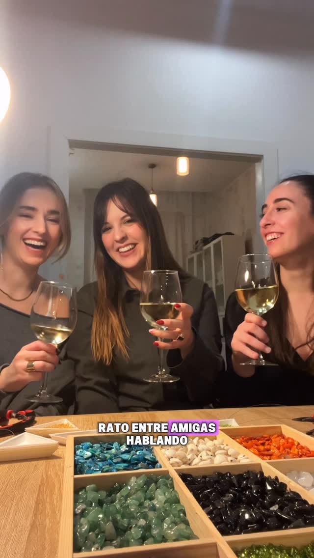 Post 1 by Laura Guerra González on Instagram (video)