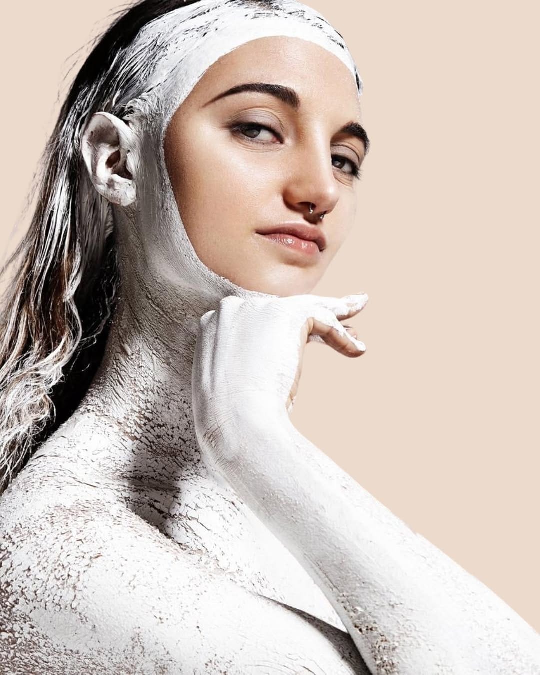 Post 9 by Clínica Ferran Solà. Cirugía y Medicina Estética on Instagram (image)