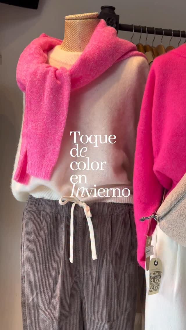 Post 7 by Treze Ropa Barcelona on Instagram (video)