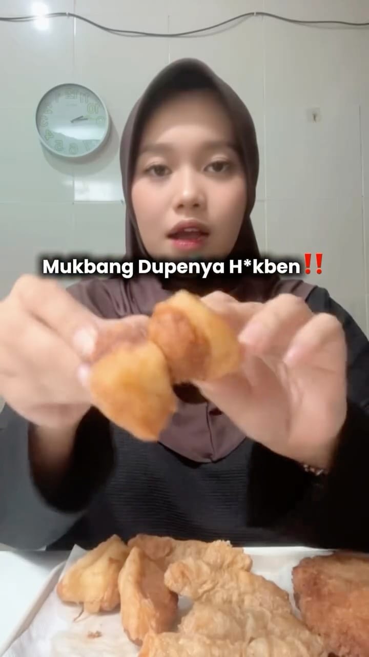 Post 10 by 𝙍𝙞𝙯𝙠𝙖 𝙉𝙪𝙧𝙙𝙞𝙖𝙣𝙩𝙞 🍉 on Instagram (video)