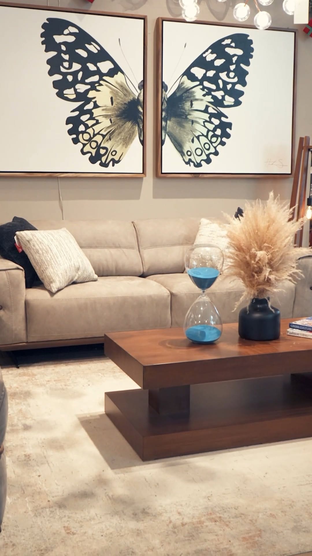 Post 8 by Placencia Muebles on Instagram (video)